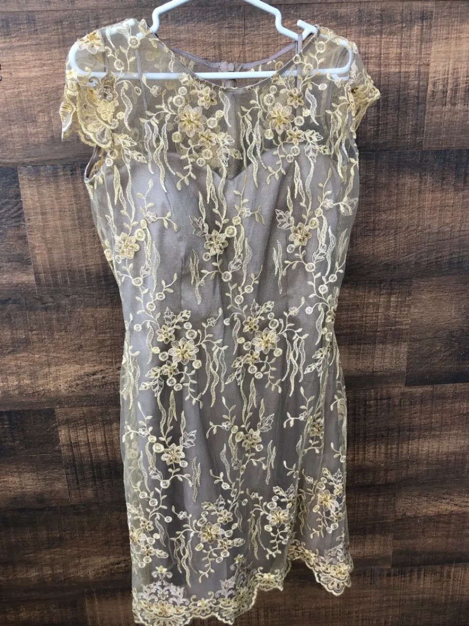 Vestido de festa rendado - Foto 3