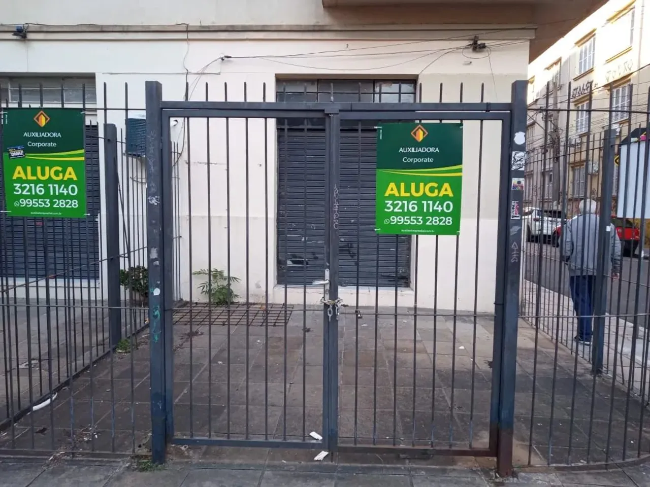 Imóvel para aluguel e venda com 30 metros quadrados em Cidade Baixa - Porto Alegre - RS