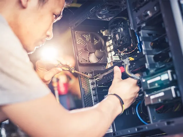 Serviço geral em informática.