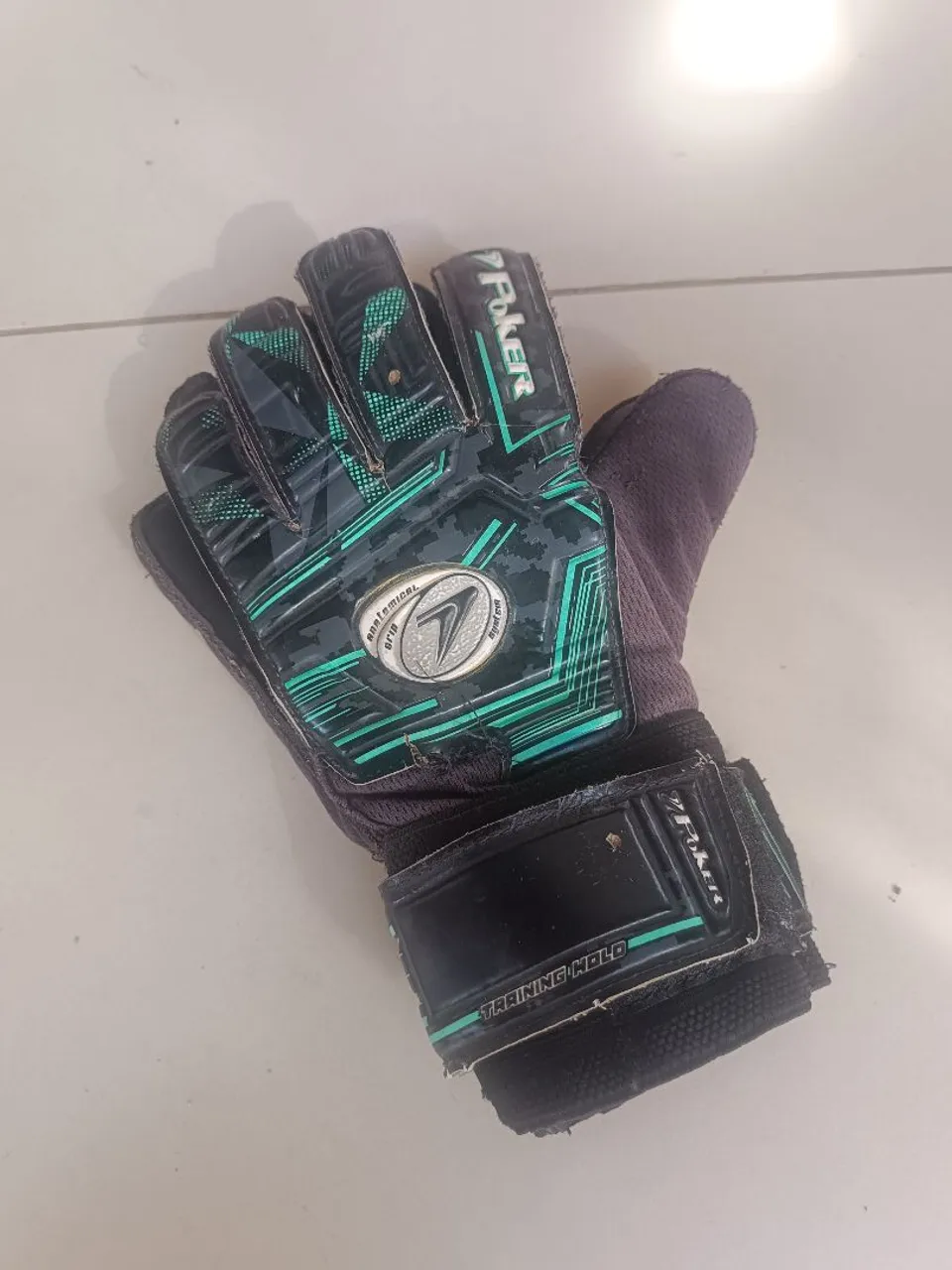 Luvas de Goleiro Poker Training Holo