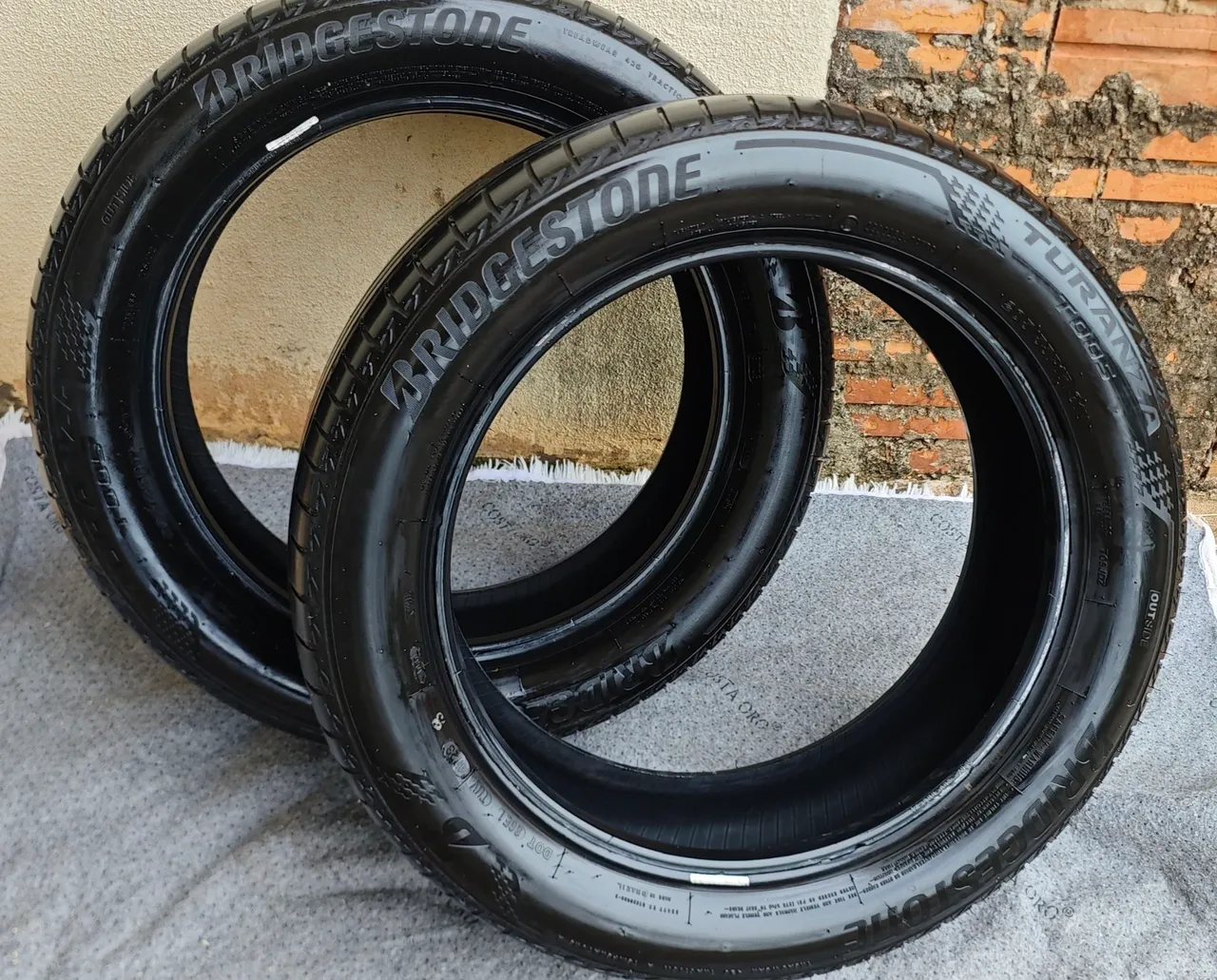 Pneus Bridgestone Turanza 17 Usados