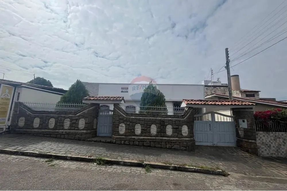 Casa à venda no Bairro Novo