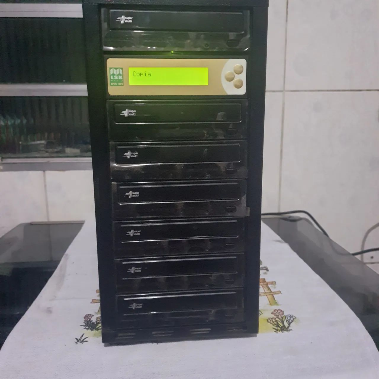 Gravador de DVD LSK DVD 599 - 8 Discos