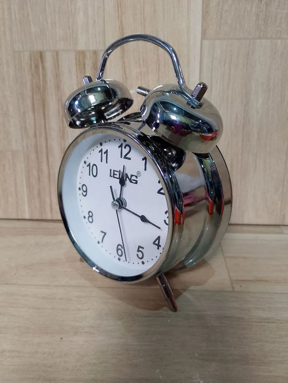 Relógio Despertador Analógico com Sino Duplo - Foto 5