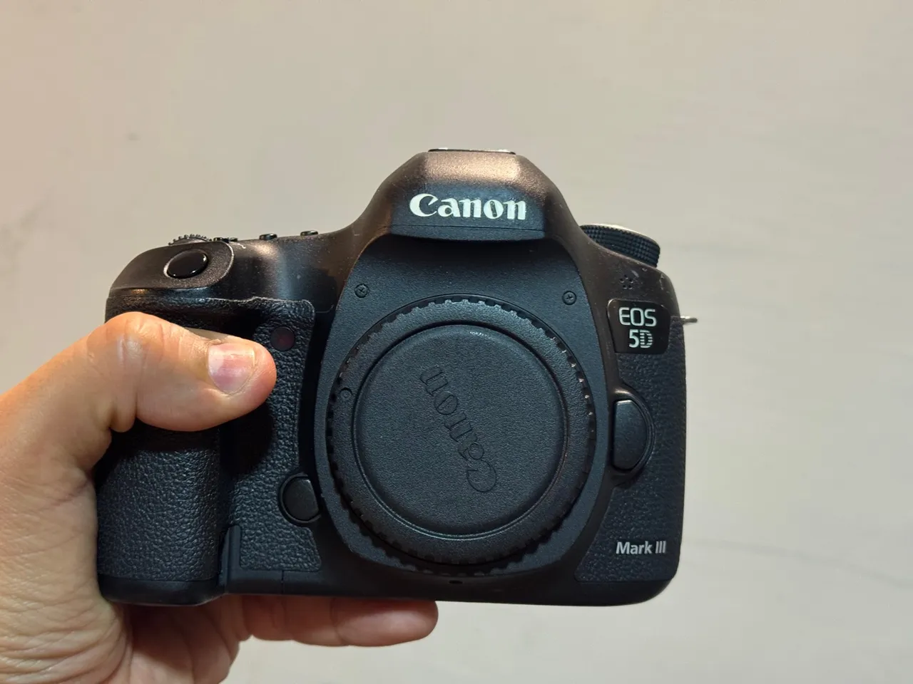 Canon 5D Mark III - Impecável
