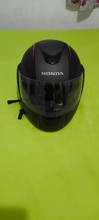 Capacete  Honda - Preto com Vermelho - Foto 4