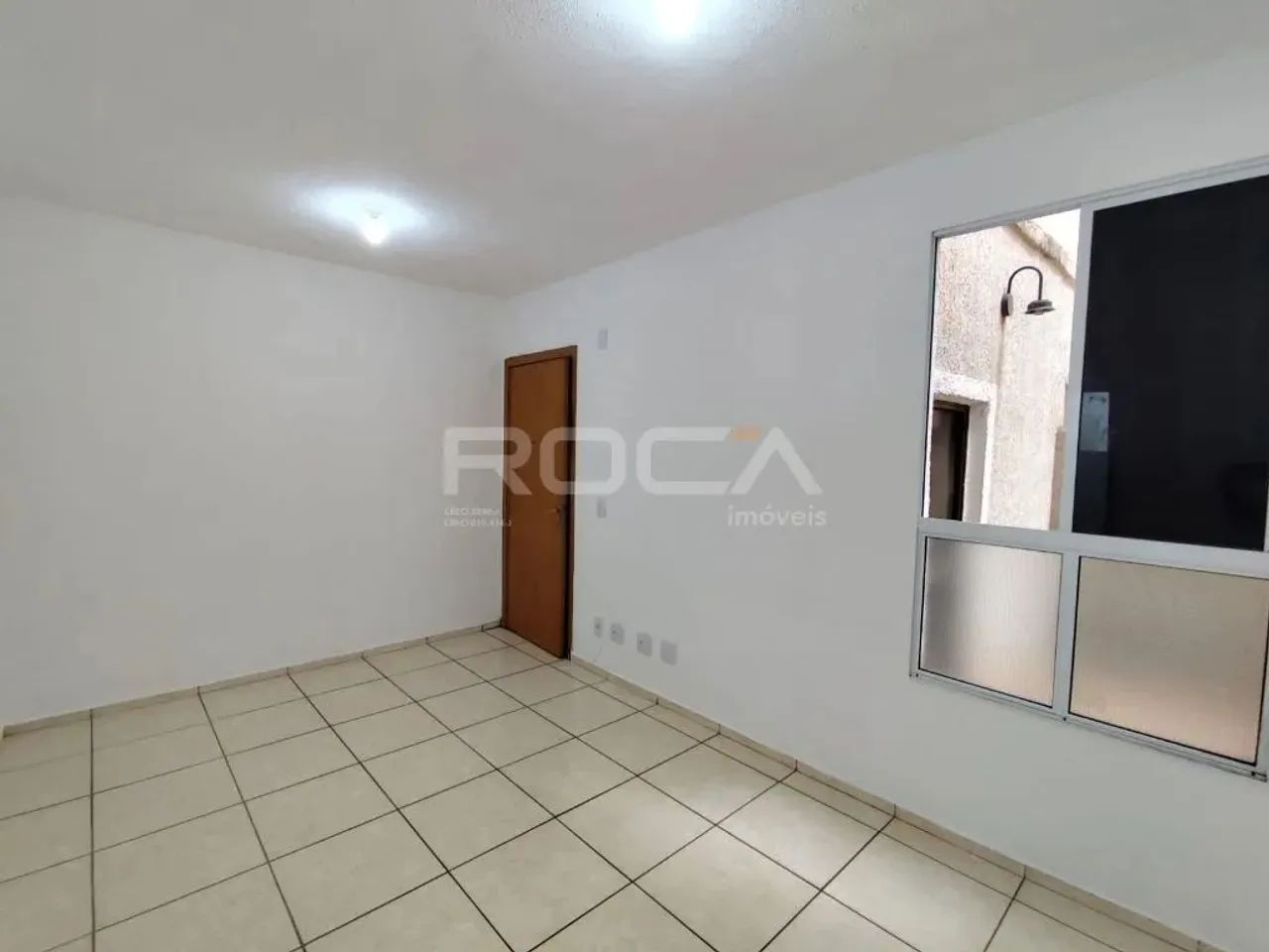 Apartamento térreo com 2 dormitórios no Condomínio Palácio Imperial, em Ribeirão Preto - Foto 2