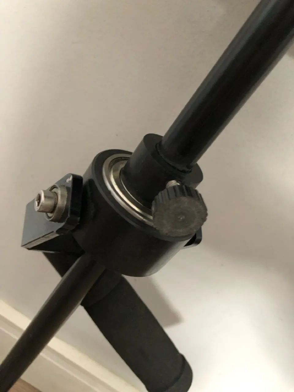 Estabilizador de Câmera Profissional - Muito Novo - Foto 4