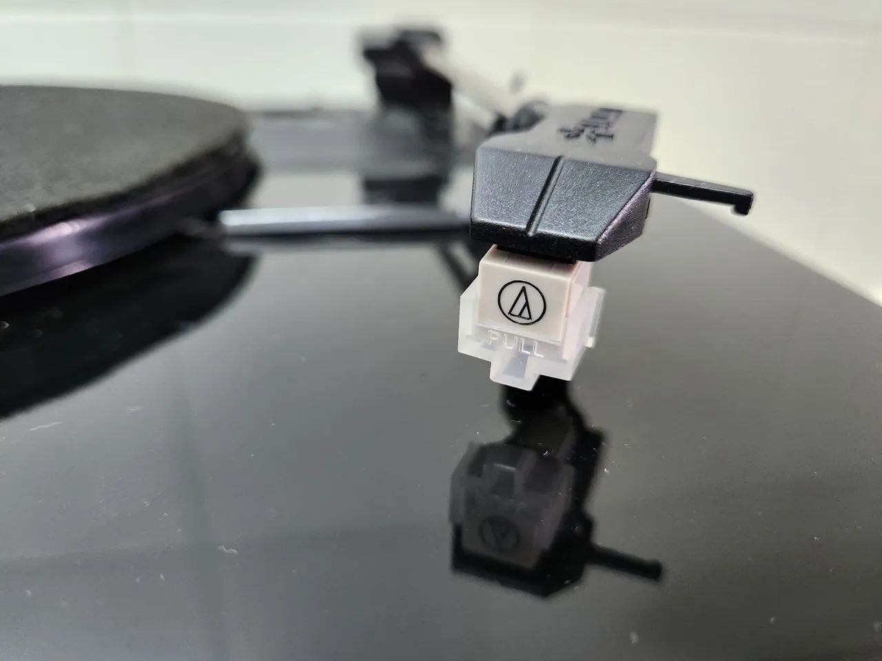 Toca Discos Ion Select LP com Pré de Phono e Cápsula Audio-Technica AT 3600La - Foto 4