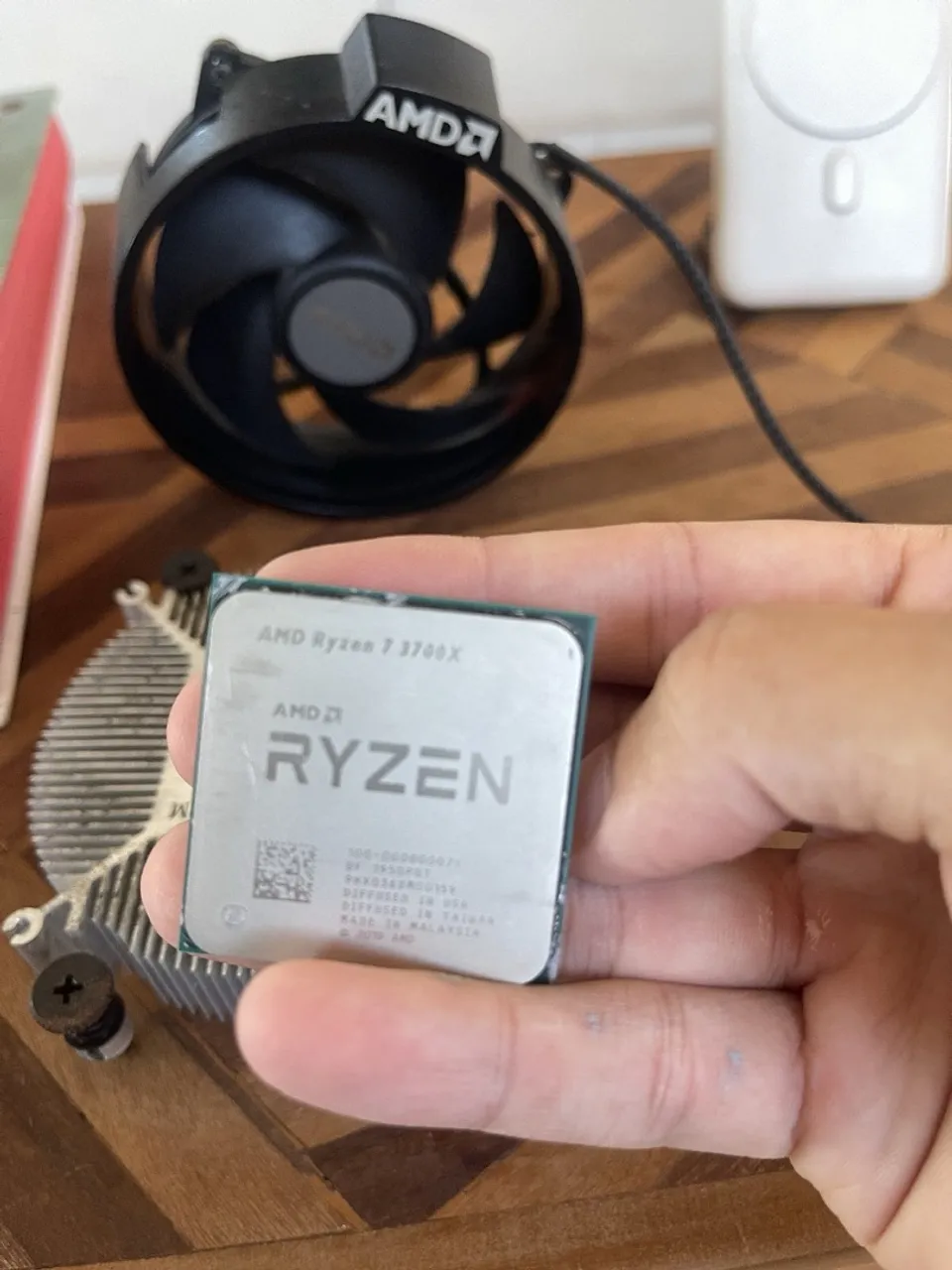 PROCESSADOR RYZEN 7 3700X - COMPLETO COM CAIXA