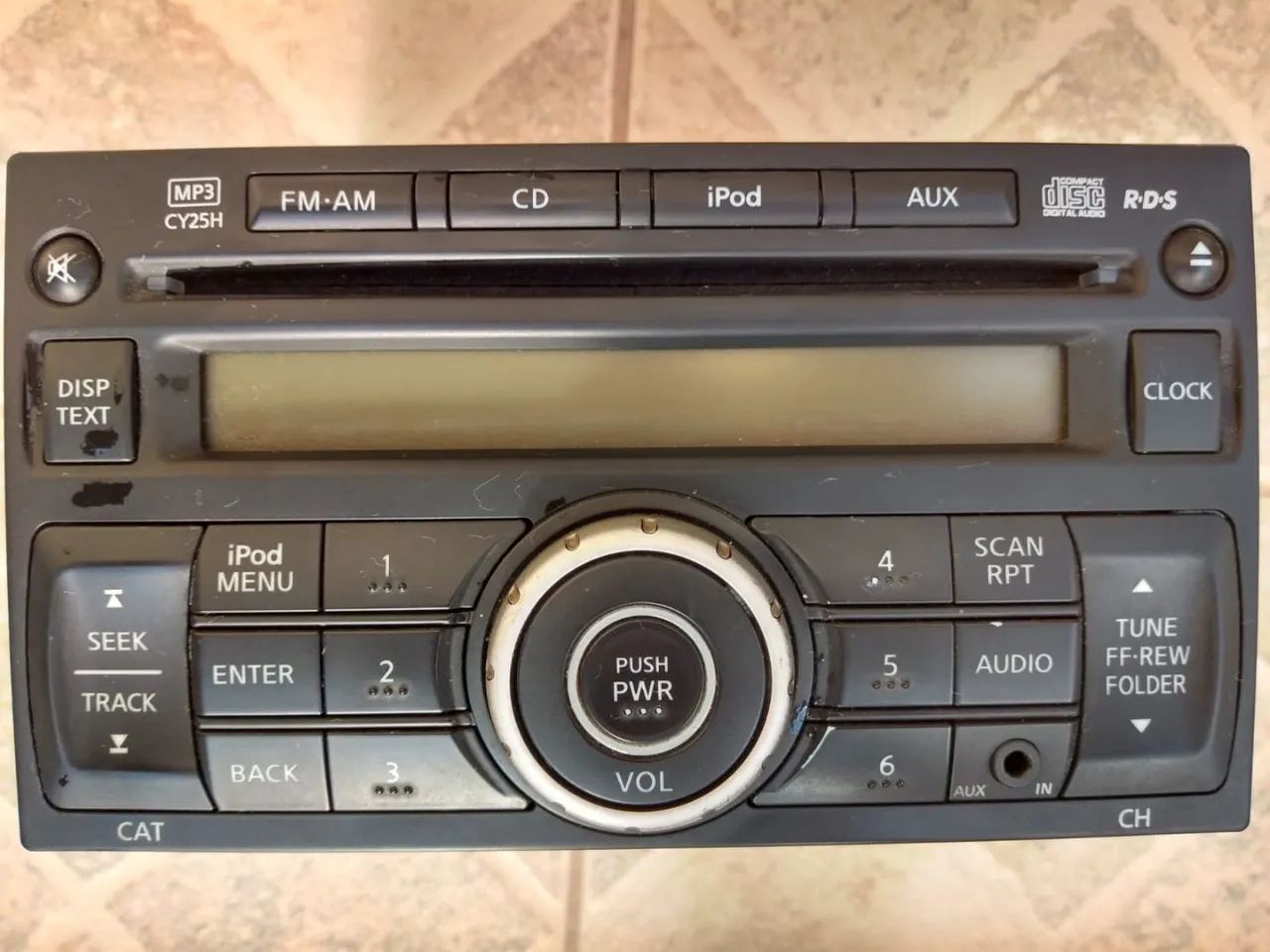 Rádio e CD Player 