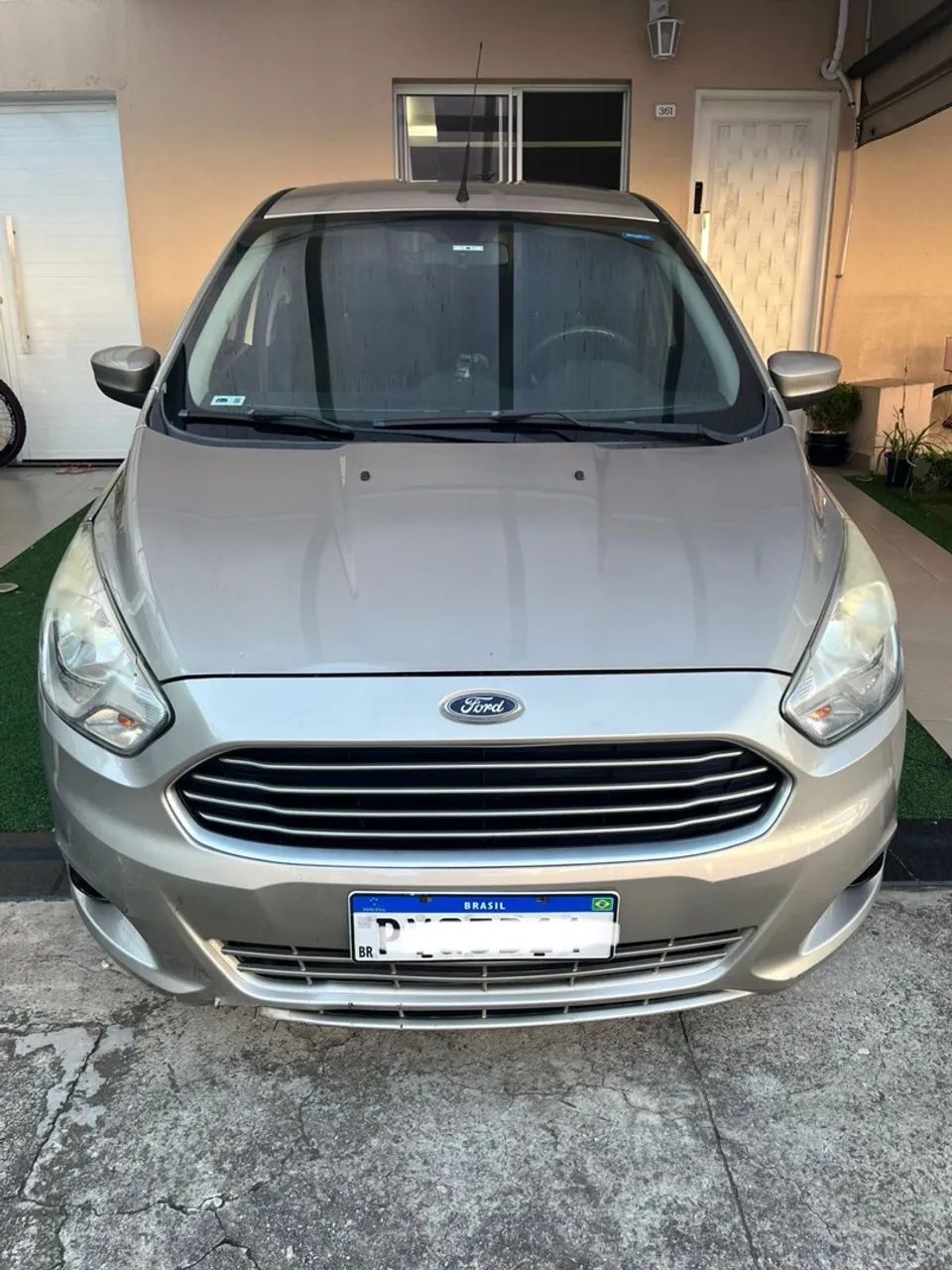 Ford Ka sedan  - Foto 2