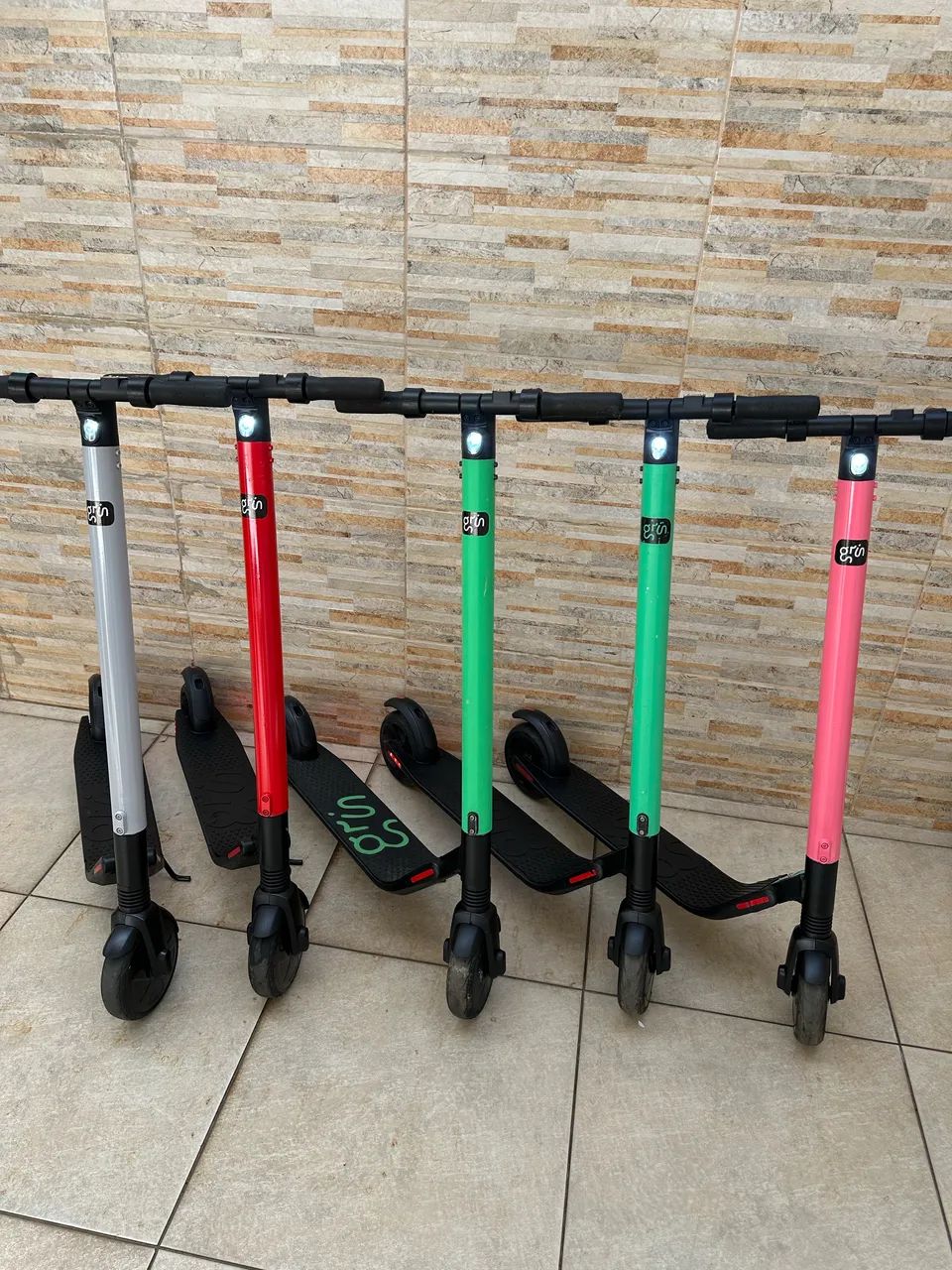 Patinete Elétrico Segway Ninebot es2 300w Esportes Sobre Rodas