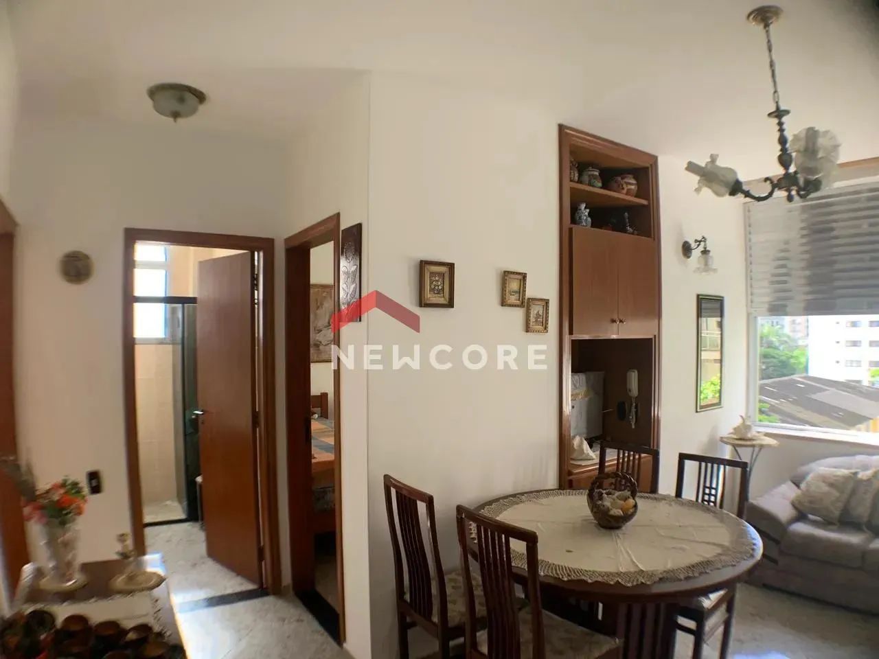 Apartamento em Rua Sílvia Valadão de Azevedo - Pitangueiras - Guarujá/SP - Foto 5