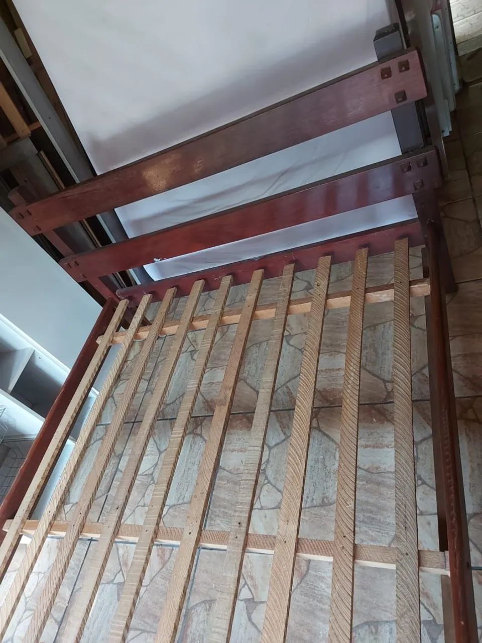 Cama de Casal Madeira Maciça 395,00 Entregamos e montamos Sorocaba e Votorantim sem taxa  - Foto 2