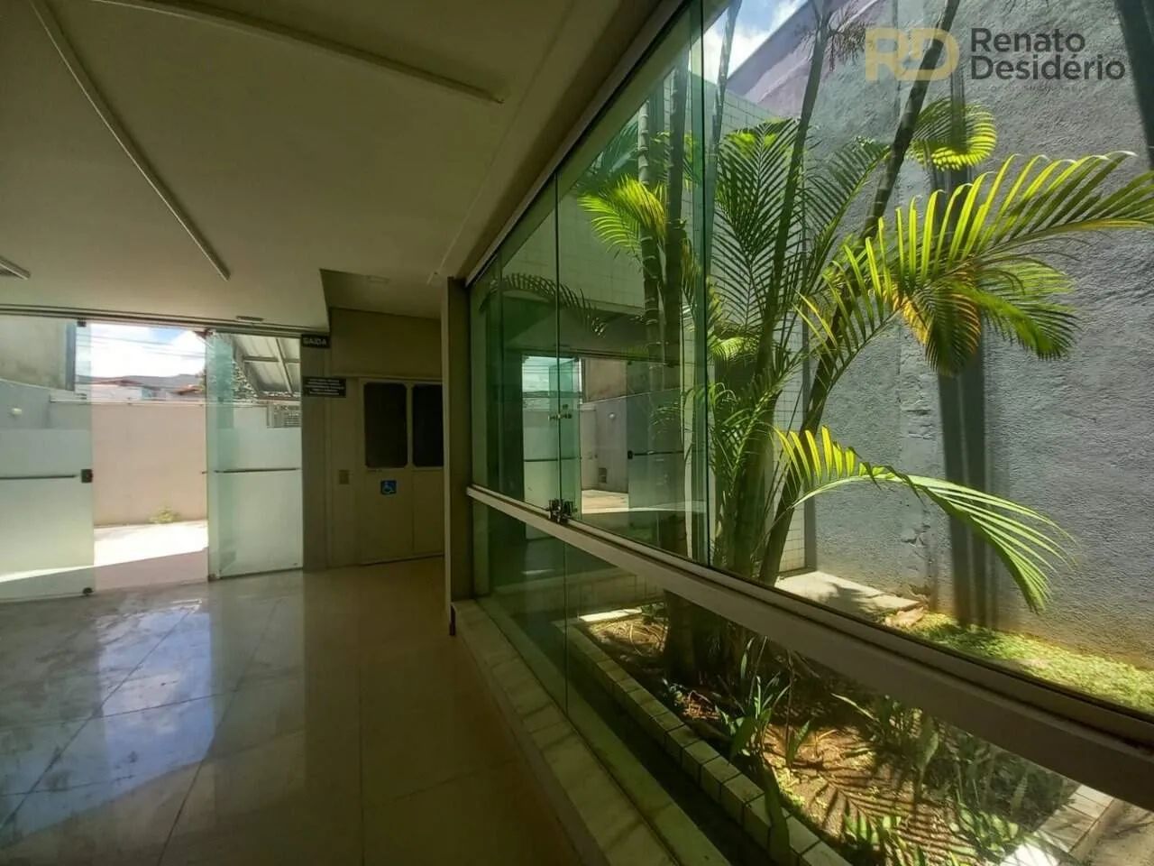 Predio comercial à venda no Pompeia