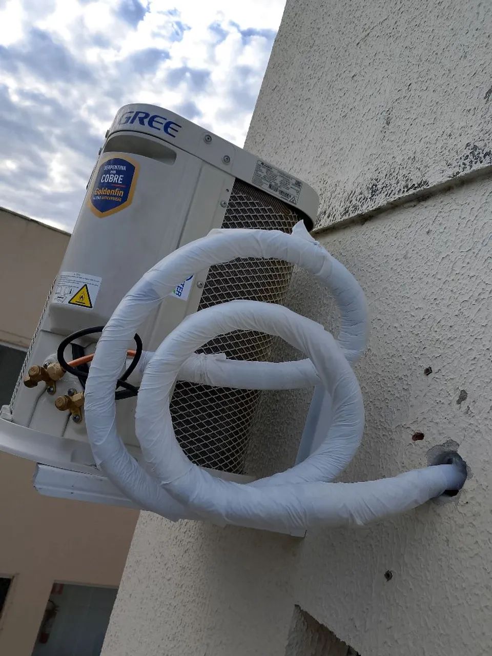 Instalação de ar condicionado no Papel e limpeza em geral  - Foto 2