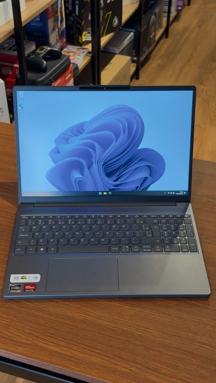 Notebook Lenovo Slim 3 Seminovo - Foto 4