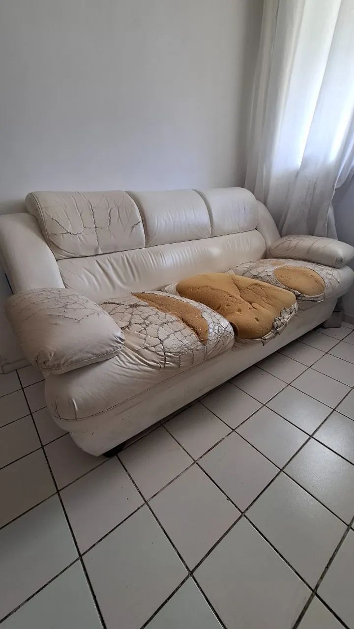   DOAÇÃO DE SOFÁ DE APROXIMADAMENTE 2 METROS - Foto 3