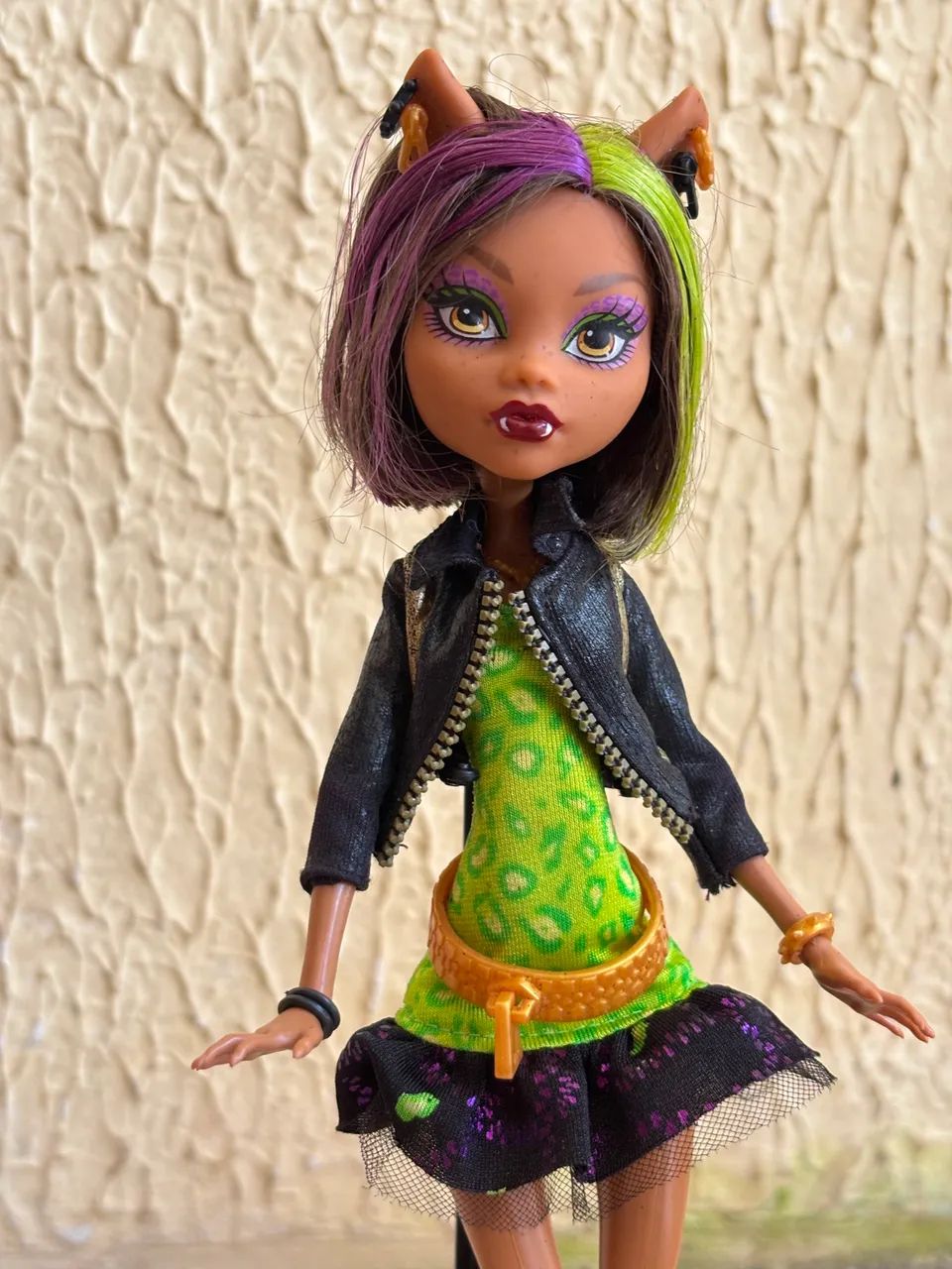 Vendo boneca clawdeen monster high  - Foto 2