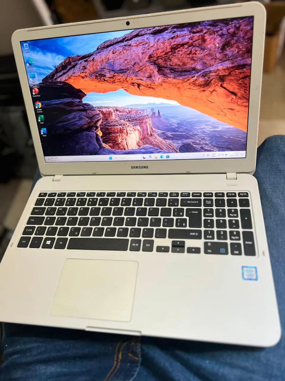 Notebook i5 com placa de video  - Foto 4