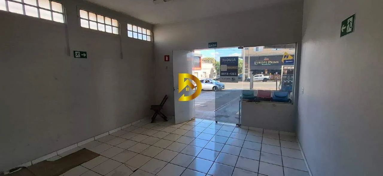 Sala com para aluguel, 21m² - Nossa Senhora da Abadia - Uberaba - Foto 2