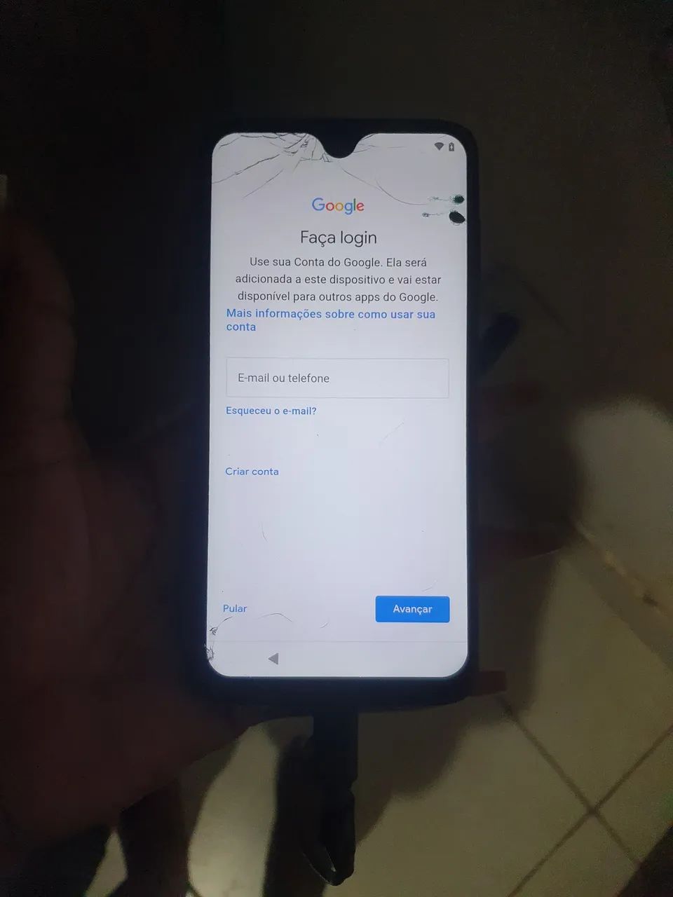 Vendo este moto moto G7 Com o defeito