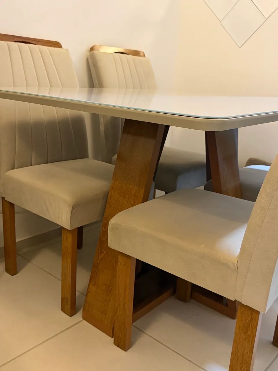 Mesa de Jantar + 4 cadeiras  - Foto 3
