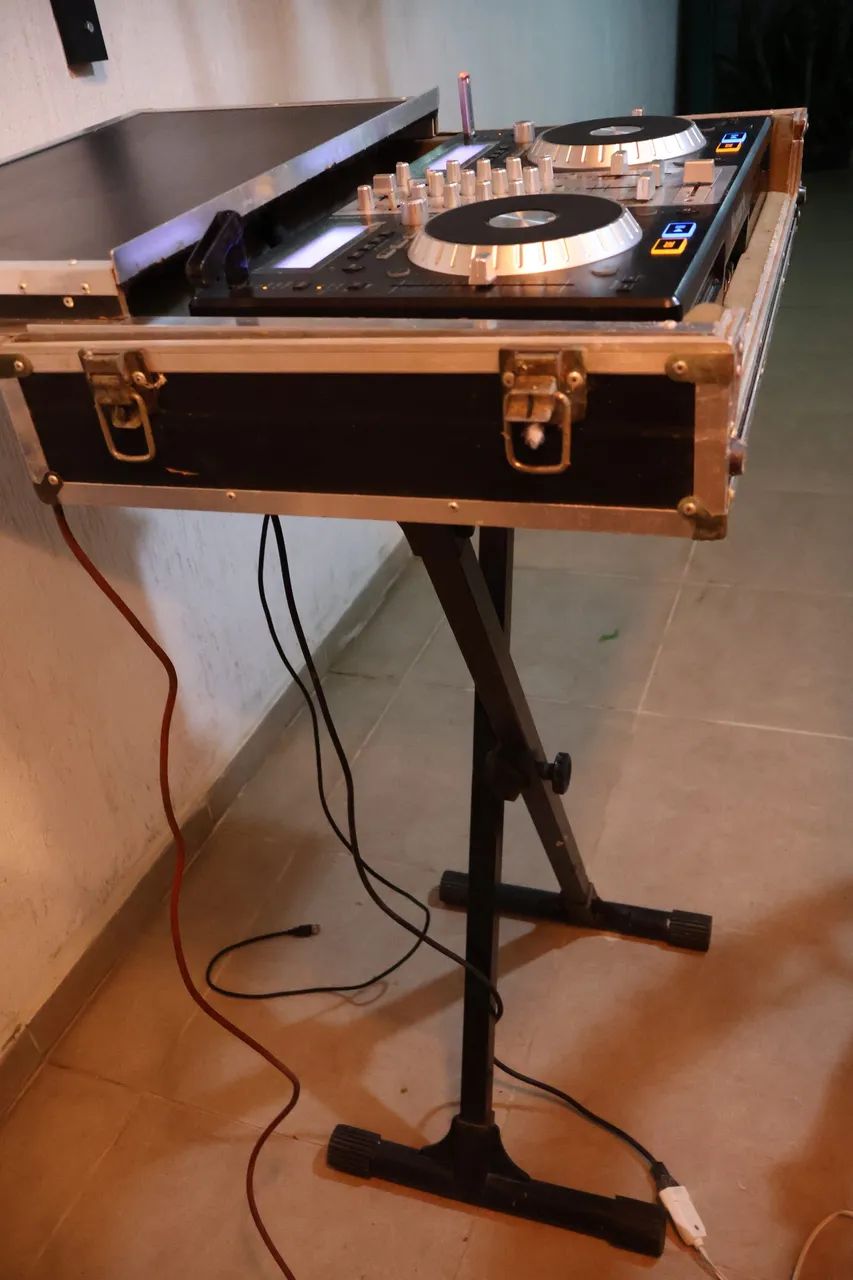 Controladora Numark Mixdeck Express - Instrumentos musicais