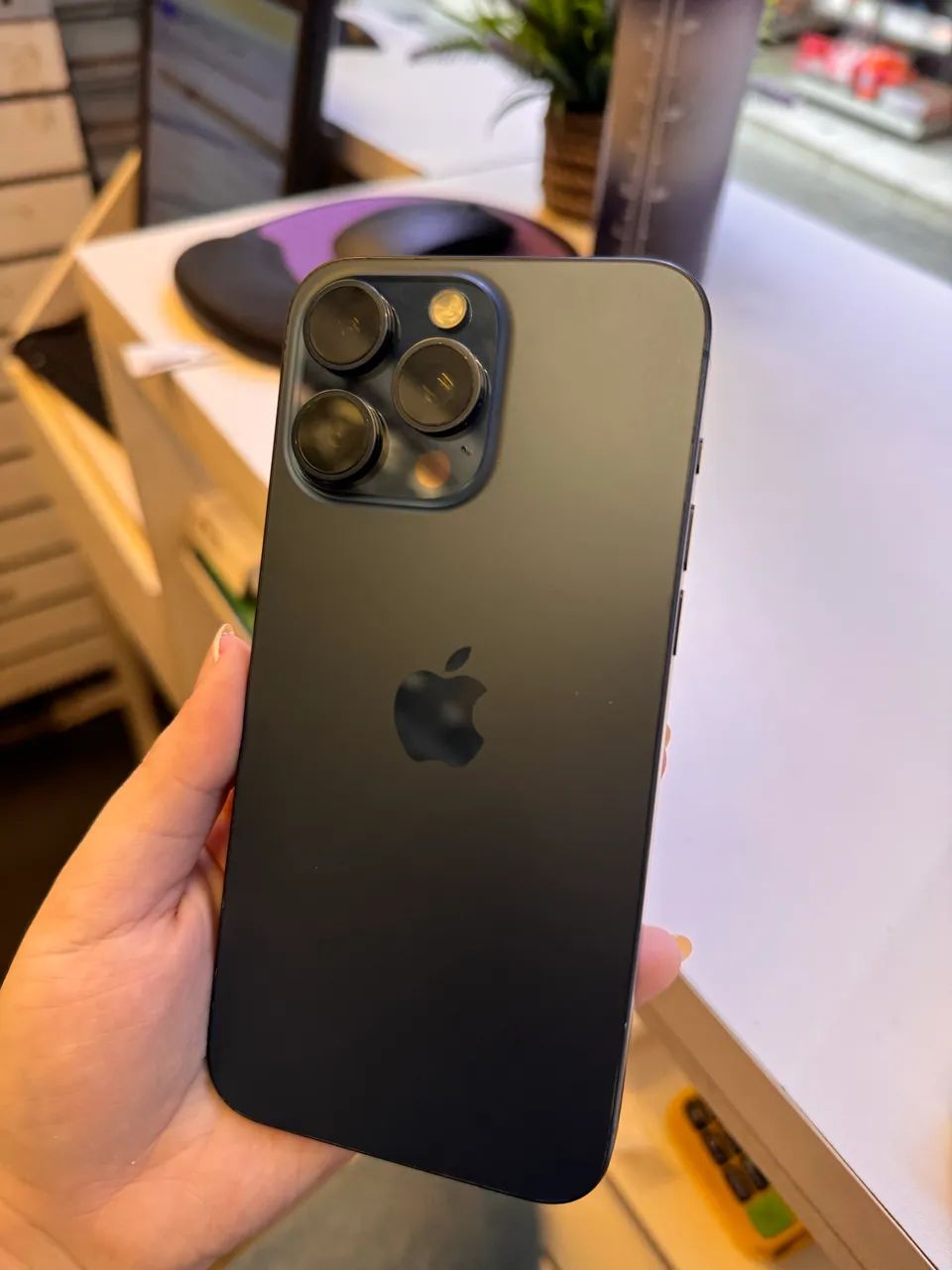 IPHONE 15 PRO MAX 256GB? COM GARANTIA DE 6 MESES E NOTA FISCAL  - Foto 3