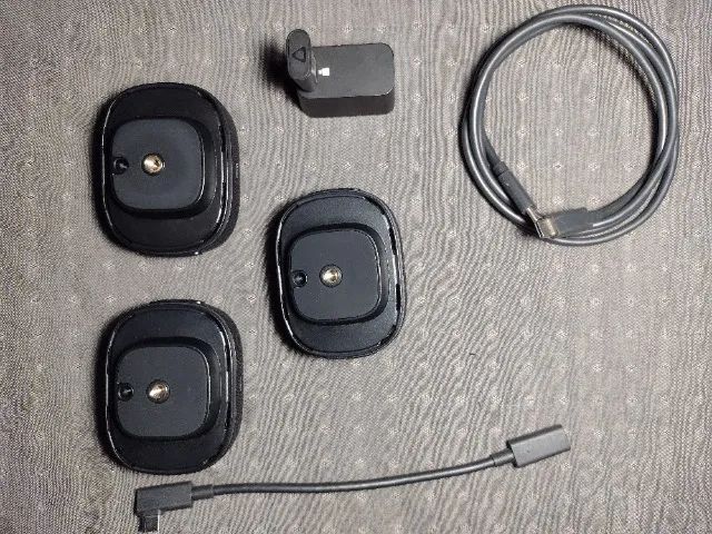 Ultimate Vive Tracker 3x - Periféricos e Acessórios de Computador