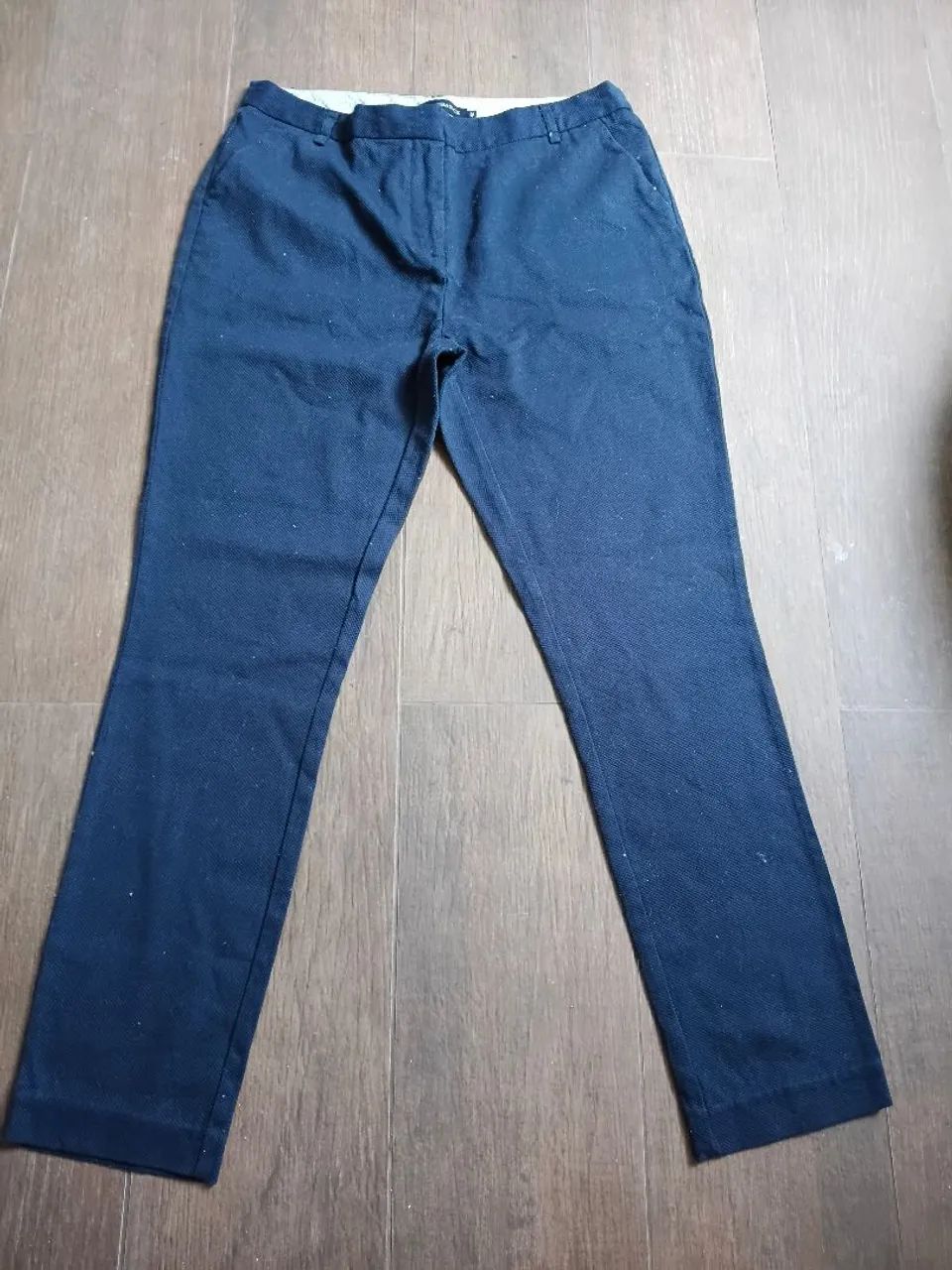 Calca social e jeans ta 40,42 cada 20.00