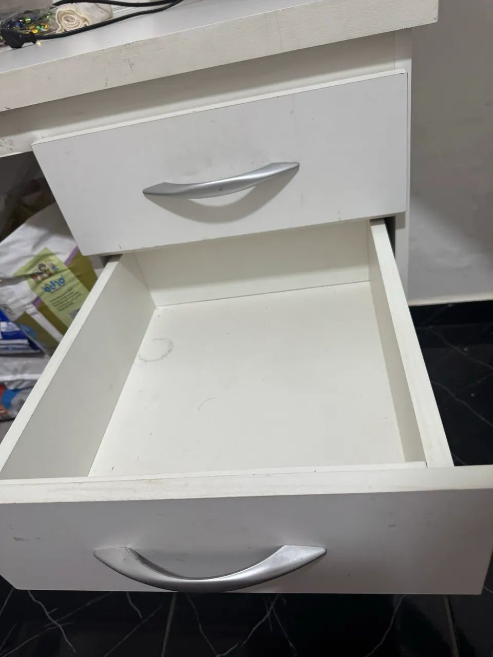 Mesa de escritório em L - Foto 3