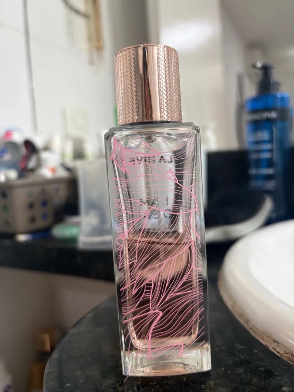 Perfume fresco, doce e marcante  - Foto 2