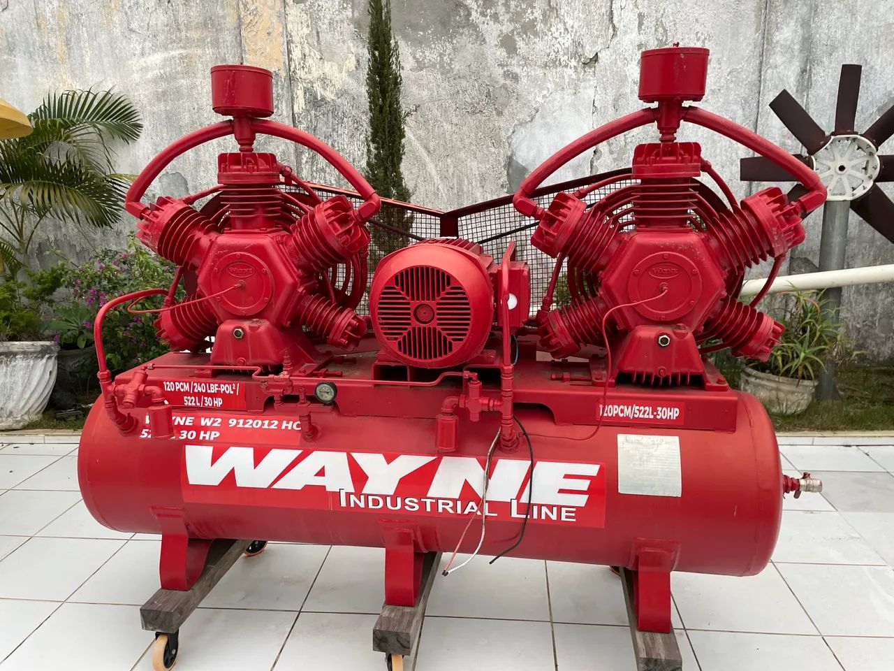 Compressor de ar Industrial  Wayne 120PSI - Foto 4