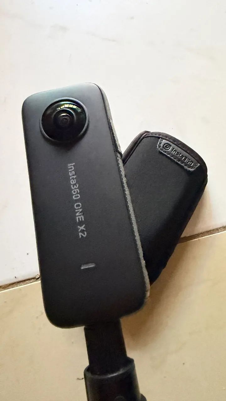 Câmera Insta 360 One X2 - Foto 3