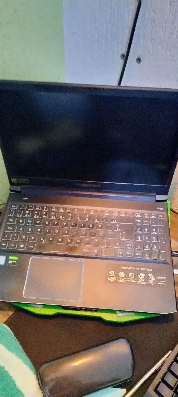 Notebook Gamer Acer Predator 17" - i7 9ª Gen - RTX 2060 - 32GB RAM - 2x SSD + 1TB HD