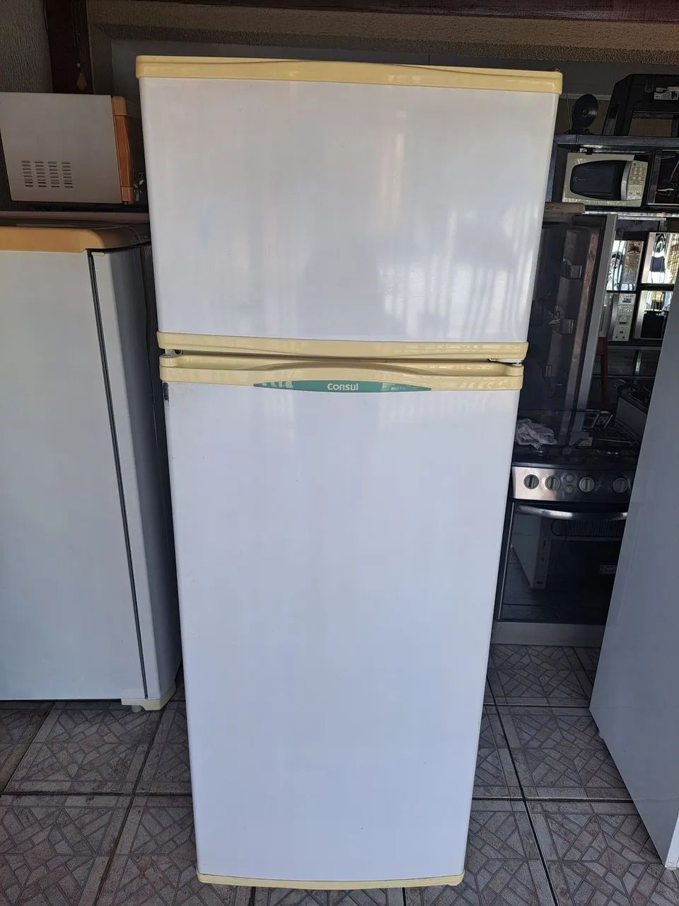 Geladeira Duplex Consul parou de funcionar.