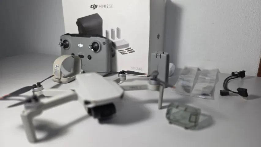 Drone DJI Mini 2 SE + Controle RC-N1 - Foto 4