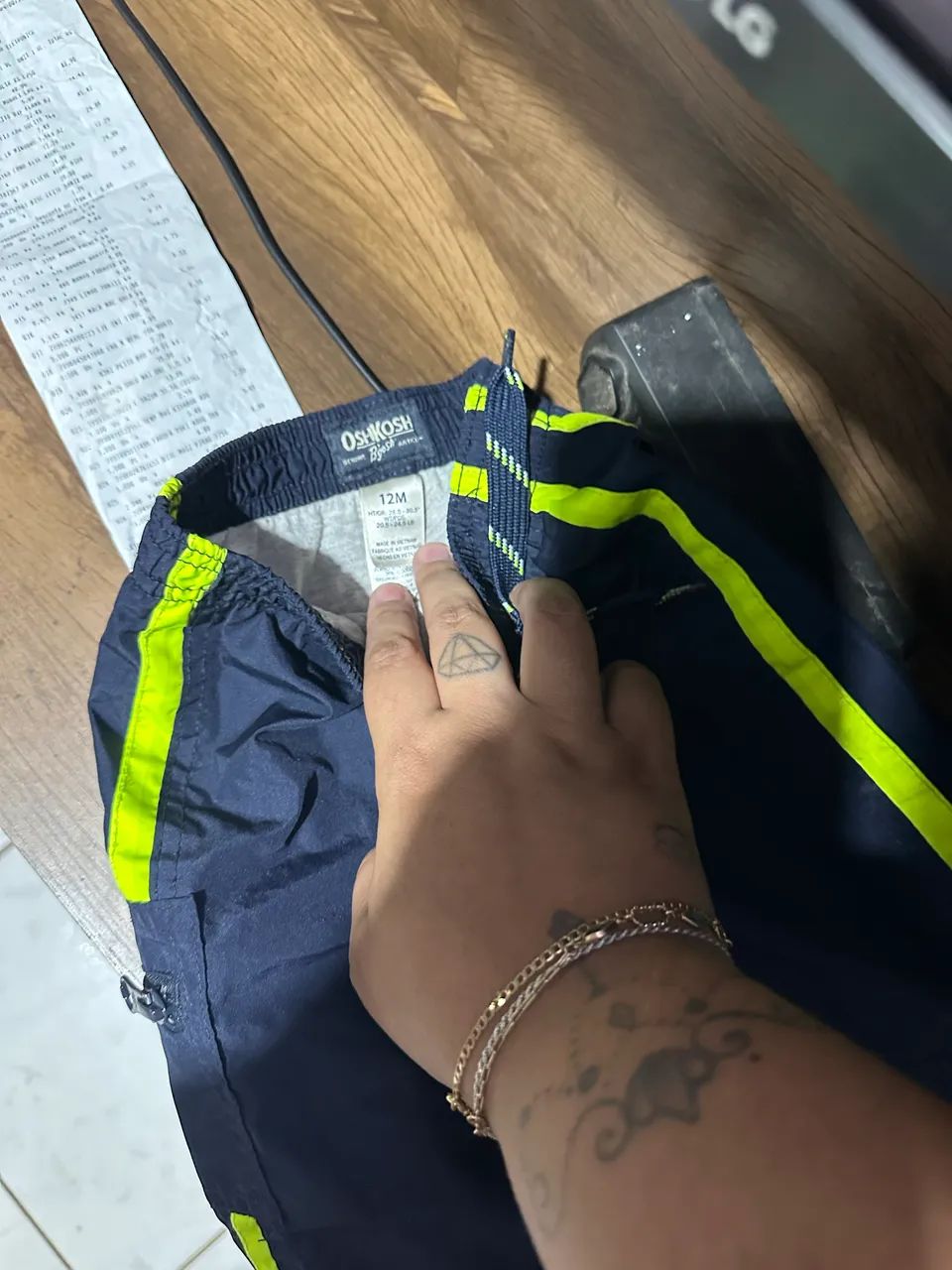 Calça infantil Oshkosh 18m