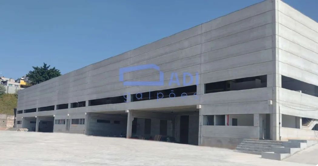 Galpão 5010 m² - 6 docas - Taboão da Serra/Raposo