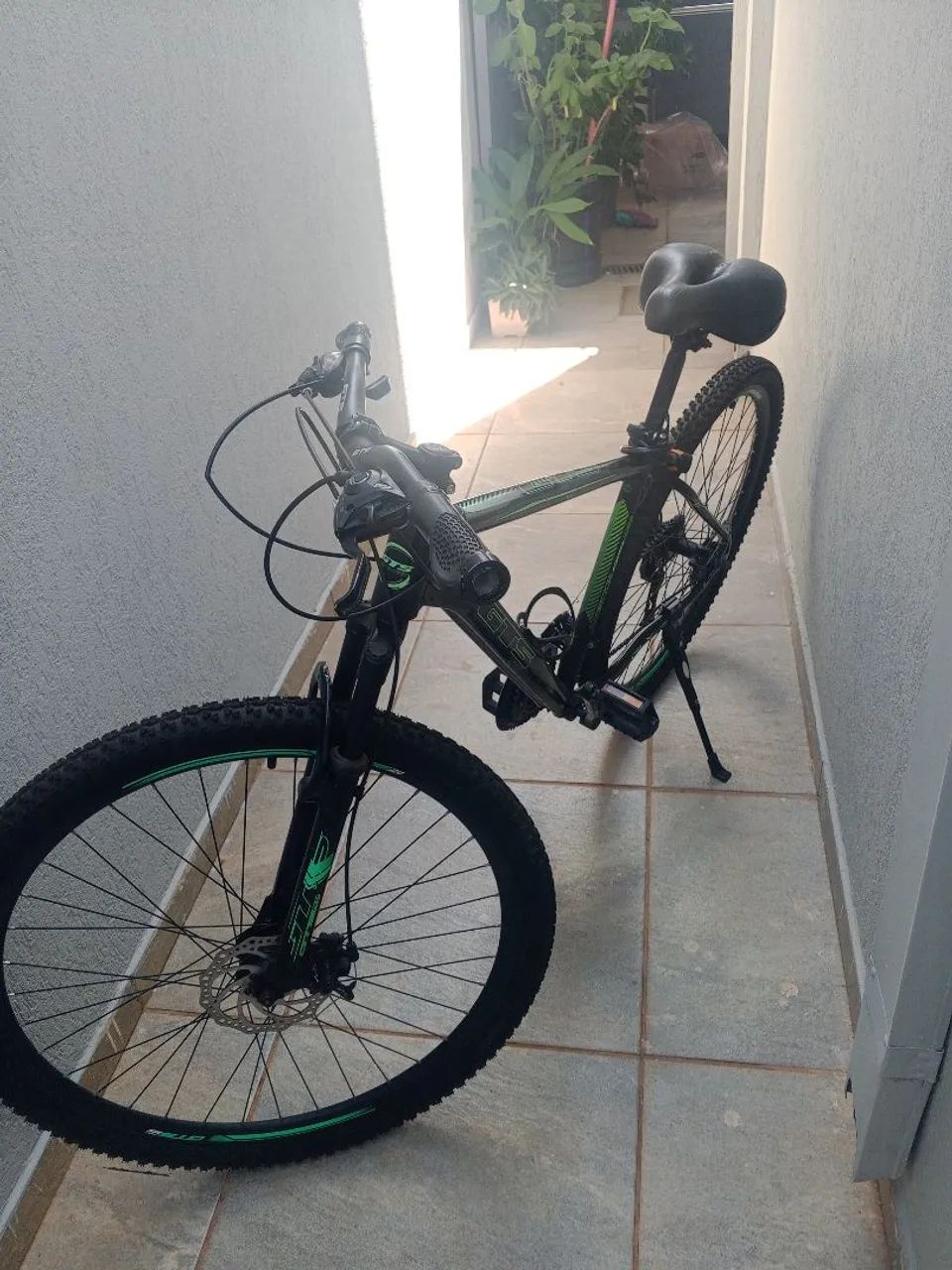 Vendo bicicleta aro 29 - Foto 5