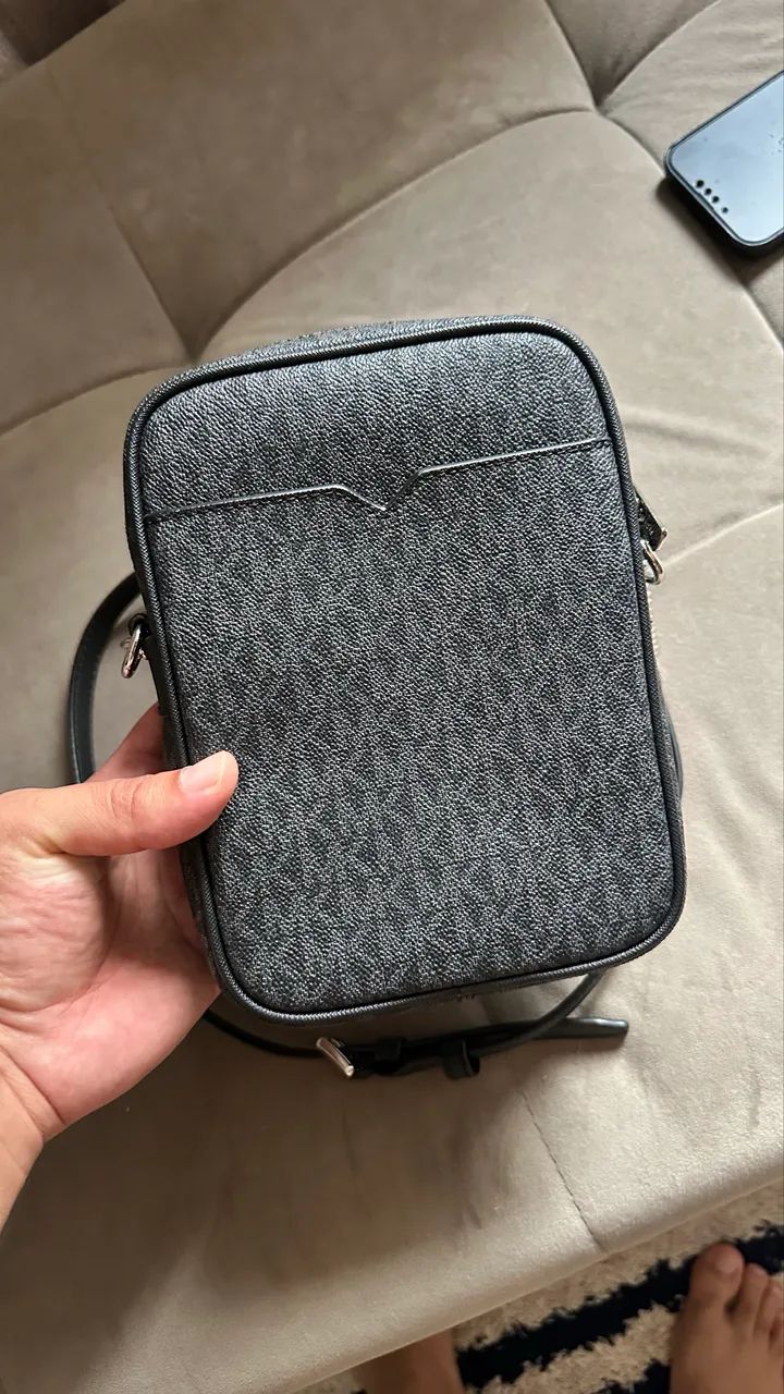 Bolsa MK transversal  - Foto 3