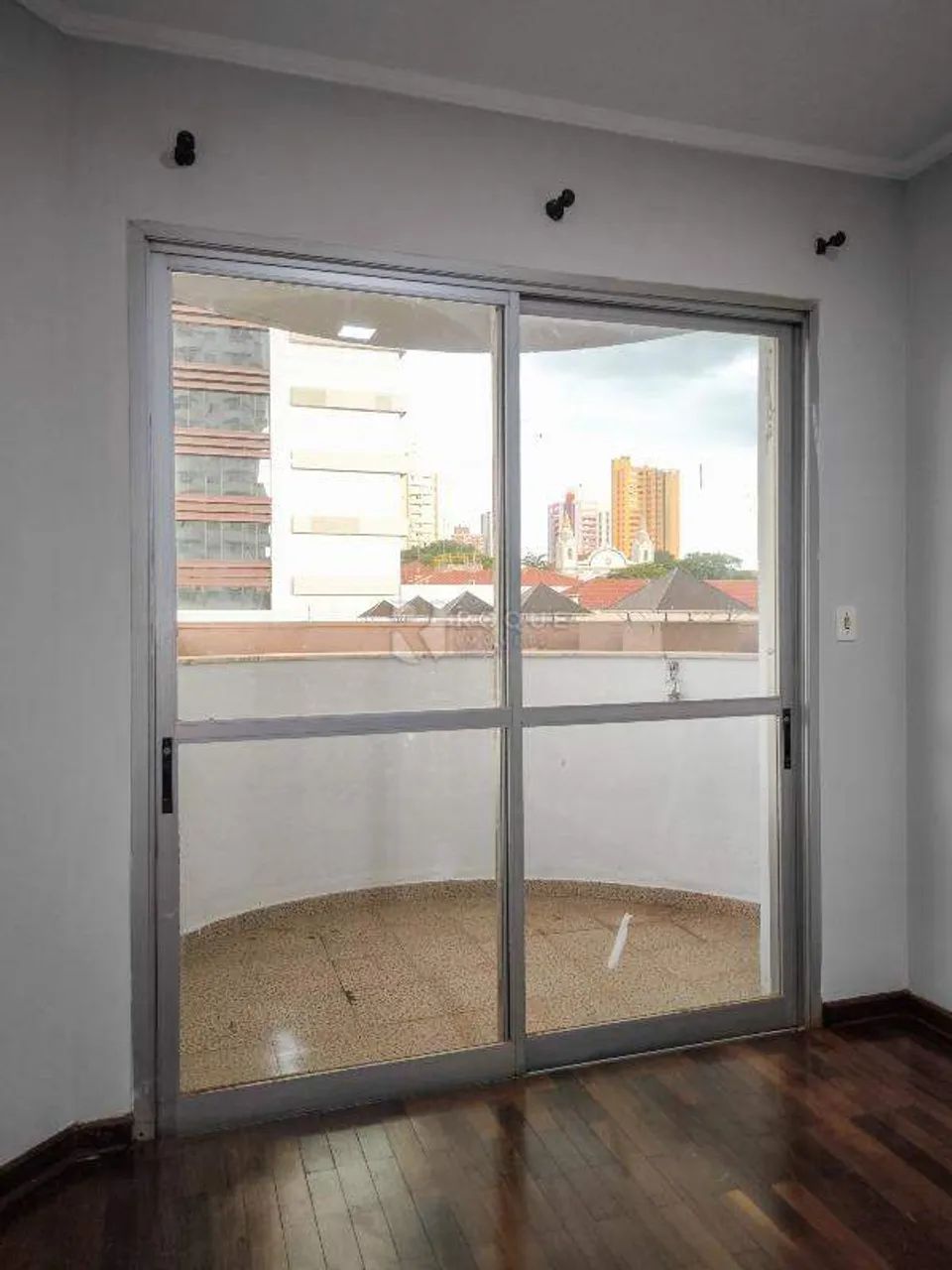 Amplo apartamento no Edifício Notre Dame - Foto 4