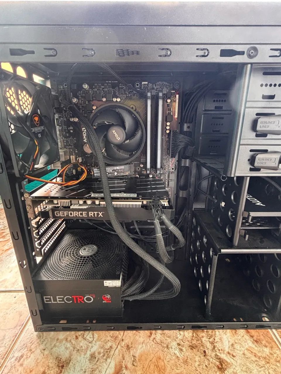 Vendo pc gamer ryzem 7 5700x  - Foto 4