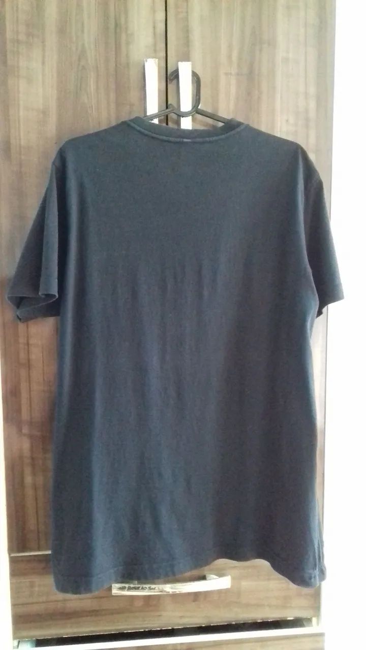 Camisa Mitchell Preta tam M 40,00 - Foto 4