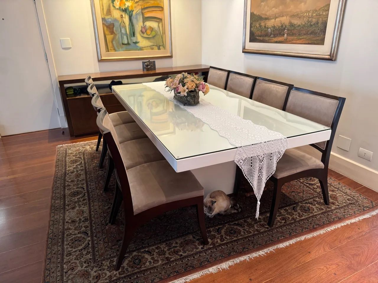 Mesa de jantar grande. Com 8 cadeiras - Foto 4