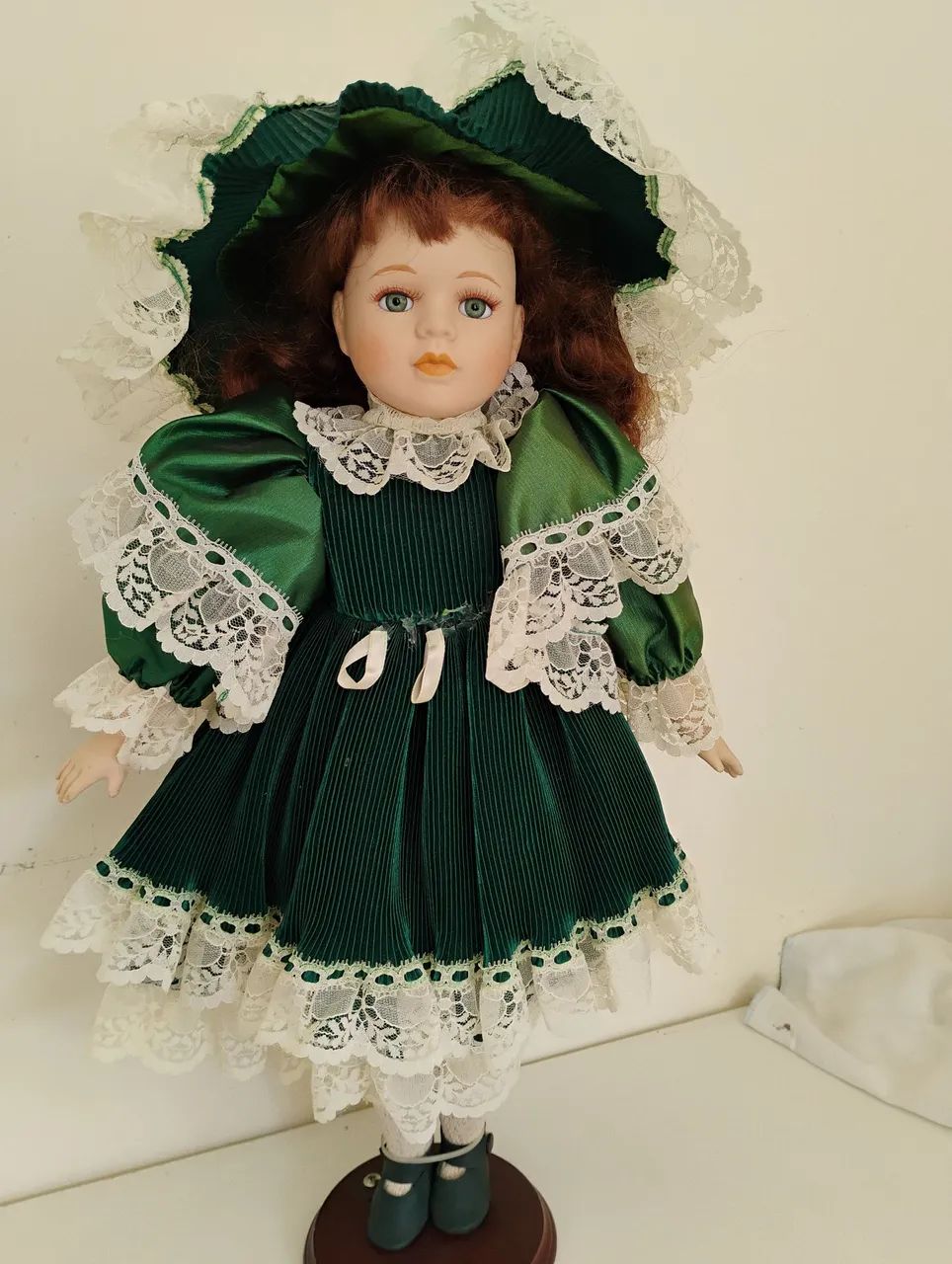 Vendo boneca antiga 