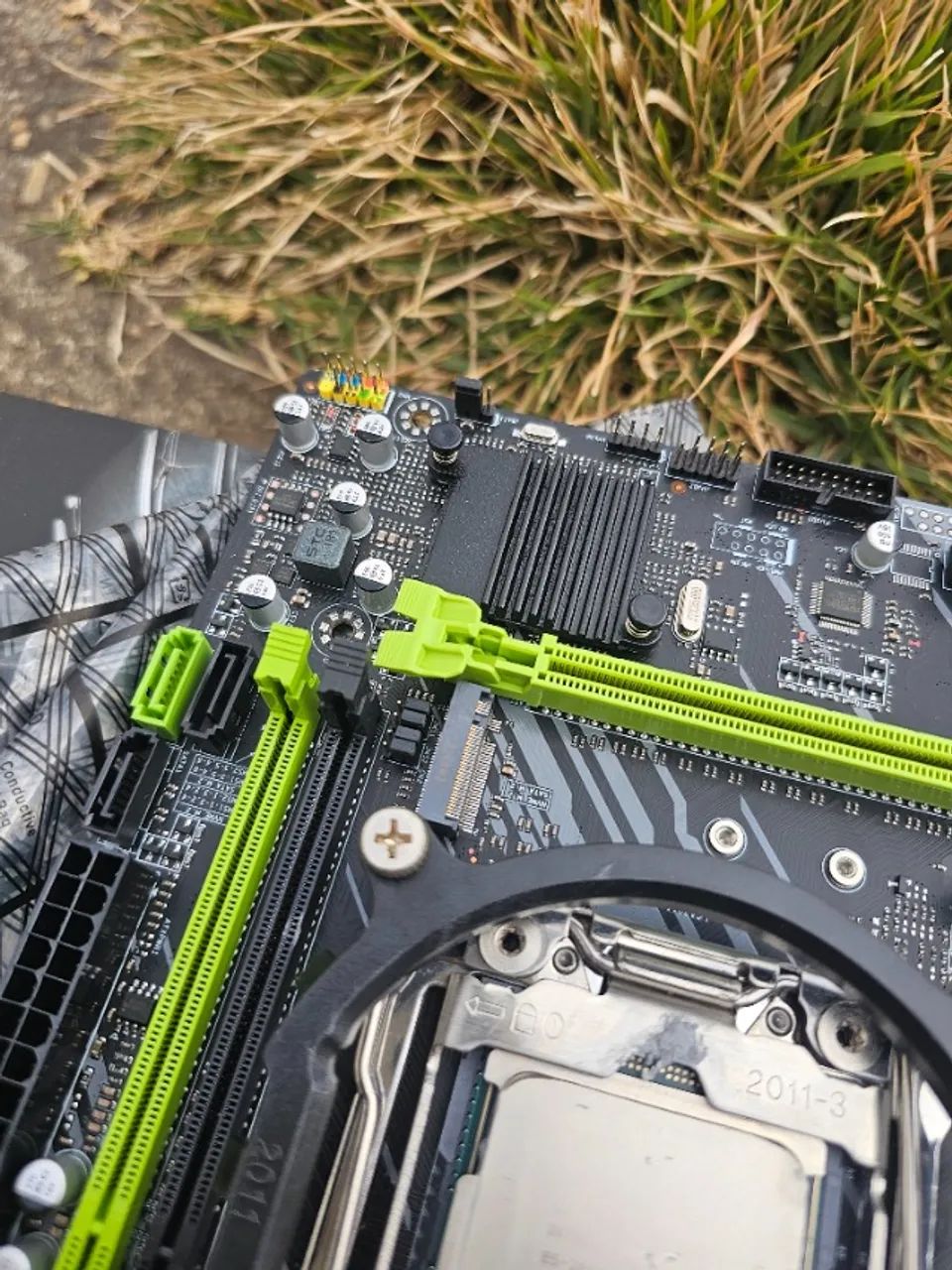 Kit Xeon - Placa-Mãe e Processador - Foto 5