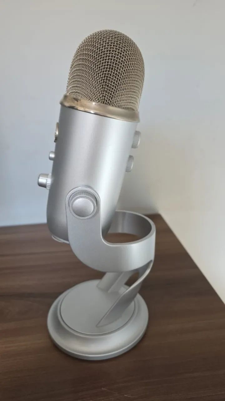 Microfone Usb Yeti Azul Para Gravação E Streaming No Pc E (Usado) - Foto 2